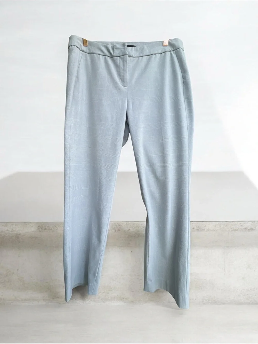 Amanda + Chelsea Light Gray Ankle Length Dress Pants Size 14